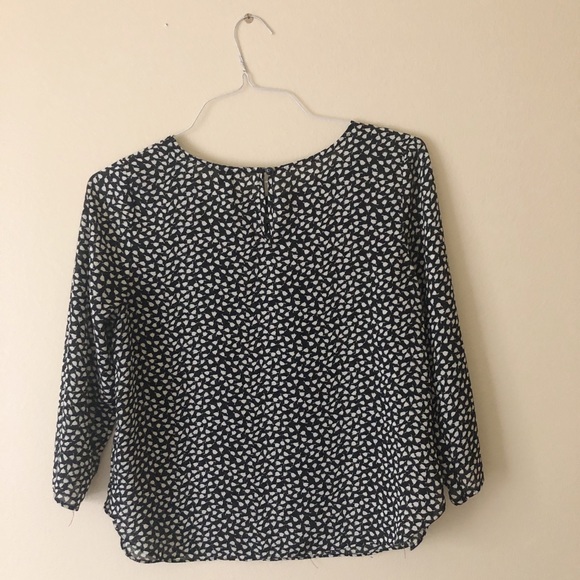 Patterned Forever 21 blouse - Picture 5 of 8